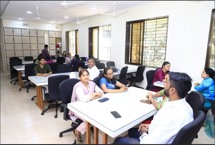 R.D. & S.H. National College And S.W.A. Science College Mumbai Knowledge Avenue photo 2